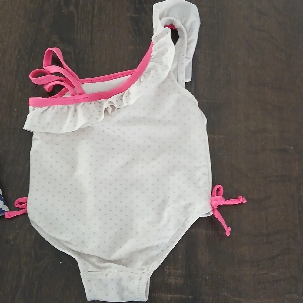 Pair Of 18M Girls Swimsuits - Picture 5 of 7